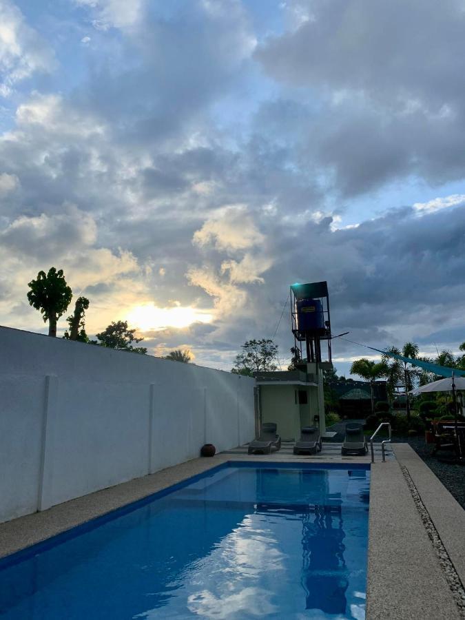 Sunshine Stay Panglao Exteriör bild